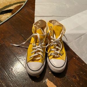 yellow converse